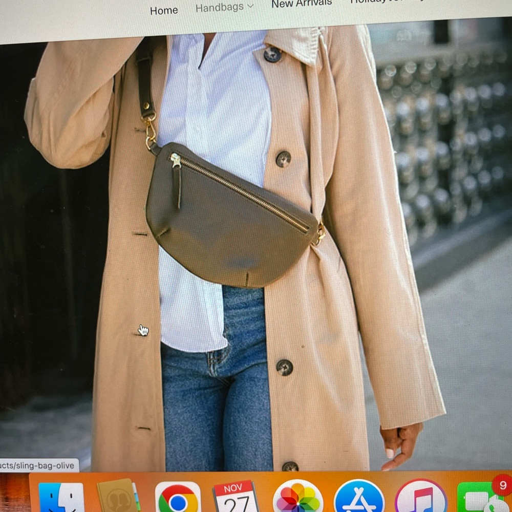 Alley Abby leather sling bag small - Picture 3 of 8
